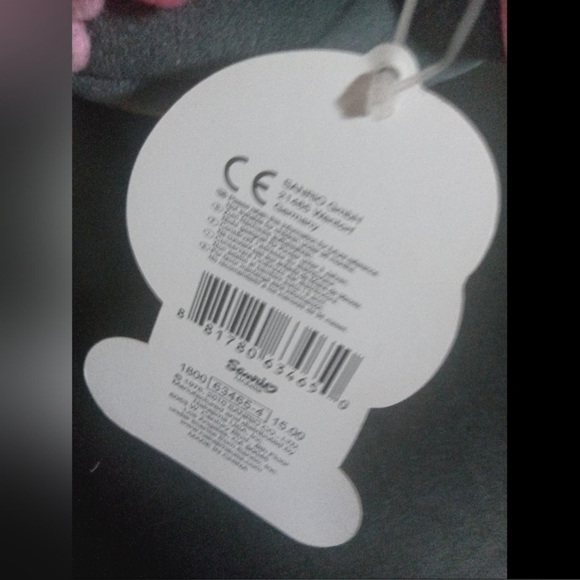 LIMITED EDITION Hello Kitty dressed in a traditional Japanese Kokeshi doll style - Picture 5 of 13